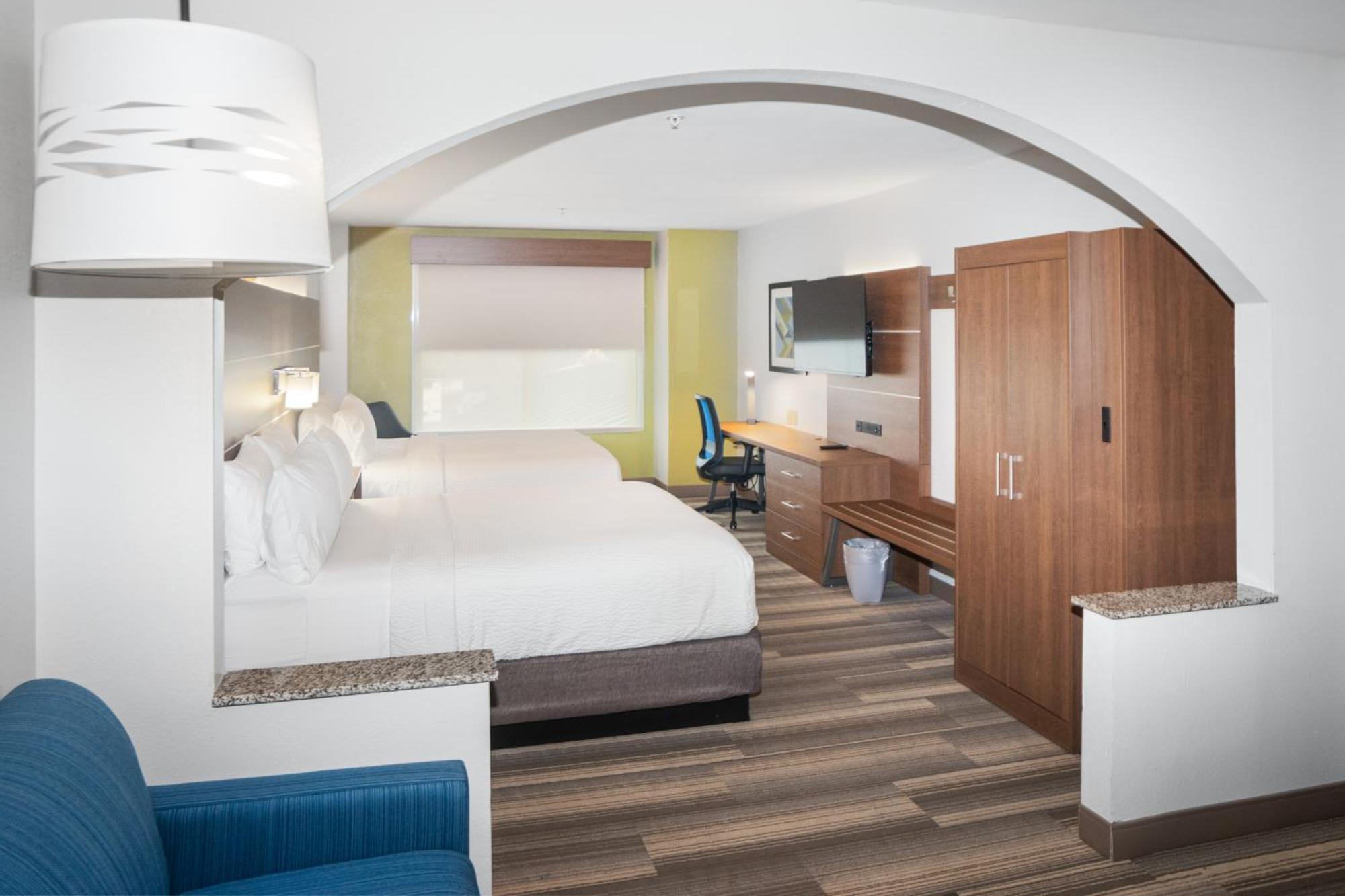 Holiday Inn Express And Suites Stroudsburg-Poconos By Ihg Exterior photo